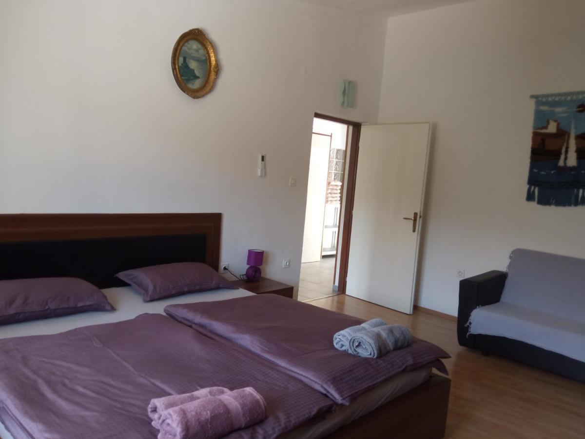 Apartamento Katy&Mladen 1 Baška Exterior foto